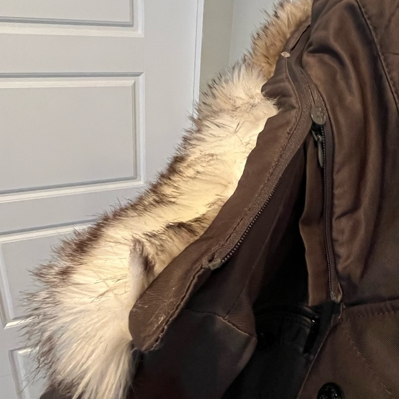 Quilted down winter jacket - Picture 2 of 5